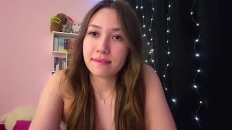 Snapshot of adelaidarothbart chatting on 18, 3, 2026 Lia online show from 18, 3, 2026