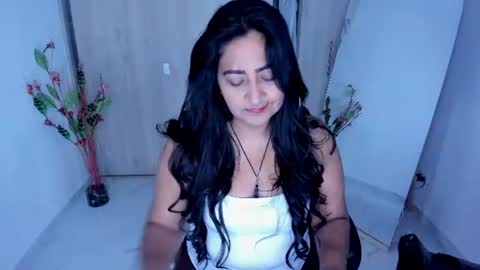 Snapshot of adele_sweett chatting on 17, 7, 2026 Carolina online show from 17, 7, 2026