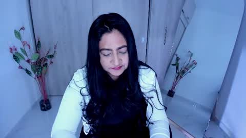 Snapshot of adele_sweett chatting on 6, 8, 2026 Carolina online show from 6, 8, 2026