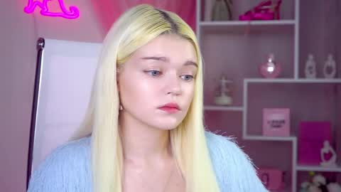 Adele  2200 -700  1000  UTCGMT 100 online show from 20, 4, 2026