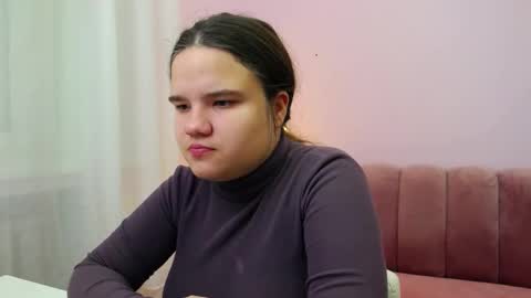 adelecruzz online show from 17, 1, 2025