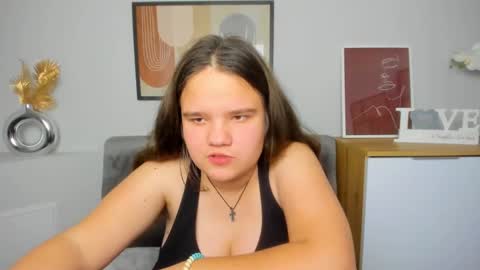 adelecruzz online show from 26, 2, 2025