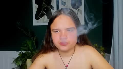 Snapshot of adelecruzz chatting on 12, 5, 2026 adelecruzz online show from 12, 5, 2026