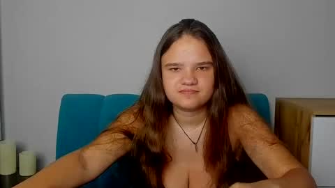 Snapshot of adelecruzz chatting on 18, 6, 2026 adelecruzz online show from 18, 6, 2026