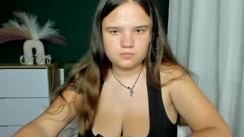 Snapshot of adelecruzz chatting on 20, 6, 2026 adelecruzz online show from 20, 6, 2026