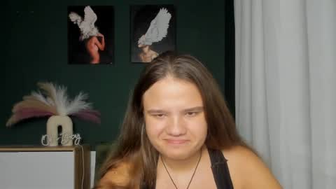 adelecruzz online show from 3, 7, 2026