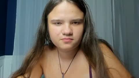 adelecruzz online show from 12, 7, 2026