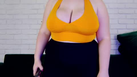 Snapshot of adelemoor chatting on 10, 2, 2025 adelemoor online show from 10, 2, 2025