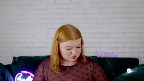 Snapshot of adelemoor chatting on 17, 2, 2025 adelemoor online show from 17, 2, 2025