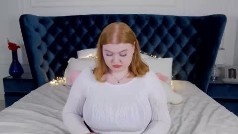 Snapshot of adelemoor chatting on 2, 3, 2025 adelemoor online show from 2, 3, 2025