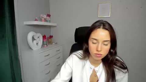 Snapshot of adelesolo chatting on 16, 3, 2026 Adele online show from 16, 3, 2026