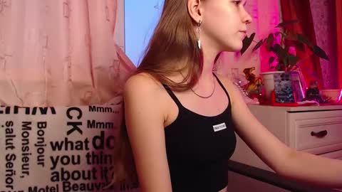 Lina online show from 25, 1, 2025