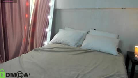 Adelina bliss online show from 27, 4, 2026