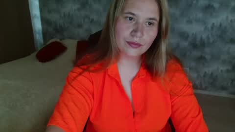 adelinalawson online show from 22, 7, 2026