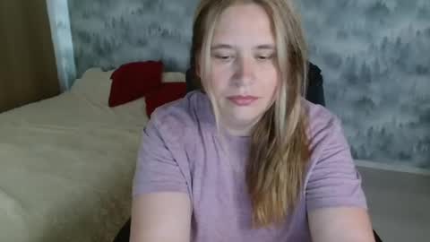 adelinalawson online show from 28, 7, 2026