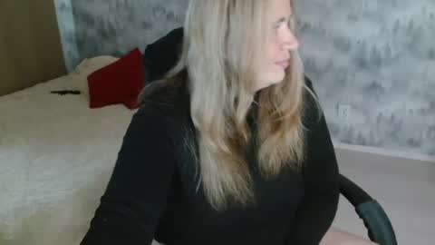 adelinalawson online show from 1, 8, 2026
