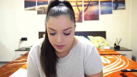 Snapshot of adellineee chatting on 10, 2, 2025 Adellineee online show from 10, 2, 2025