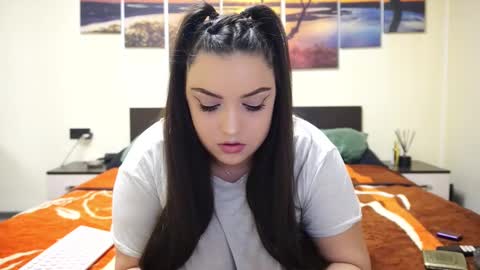 Snapshot of adellineee chatting on 20, 2, 2025 Adellineee online show from 20, 2, 2025