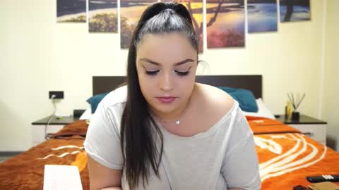 Snapshot of adellineee chatting on 9, 3, 2025 Adellineee online show from 9, 3, 2025