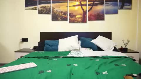 Snapshot of adellineee chatting on 20, 9, 2025 Adellineee online show from 20, 9, 2025