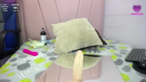 Snapshot of adharaebony chatting on 18, 9, 2025 Adhara online show from 18, 9, 2025