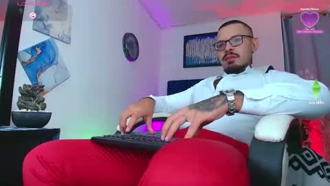 Snapshot of adil_aminn chatting on 4, 3, 2026 DALIL ADIL AMIN online show from 4, 3, 2026