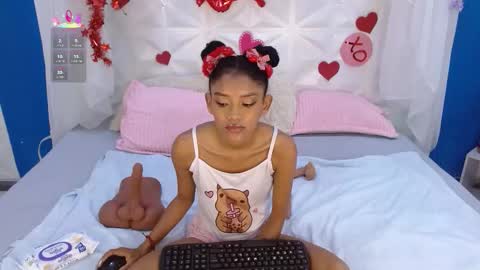 adisson_petite1 online show from 17, 2, 2026