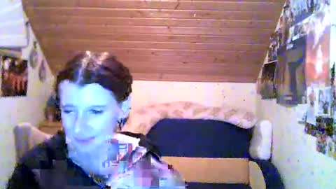 adorable_sparkle online show from 3, 3, 2025