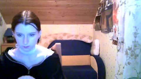 adorable_sparkle online show from 6, 3, 2025