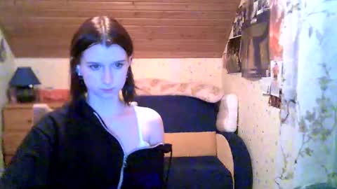 adorable_sparkle online show from 6, 3, 2025