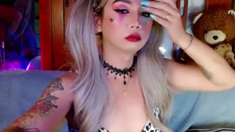 Snapshot of adorableslutxxx chatting on 14, 12, 2024 jasmine online show from 14, 12, 2024