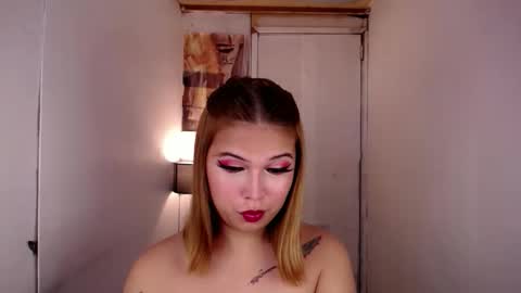 adorabletsforyouxx online show from 14, 10, 2025