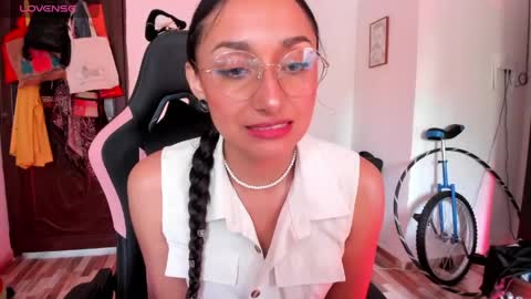 Adrena10 online show from 4, 5, 2026