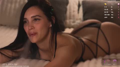 Snapshot of adrenaline_rush_ chatting on 3, 11, 2025 Victoria online show from 3, 11, 2025