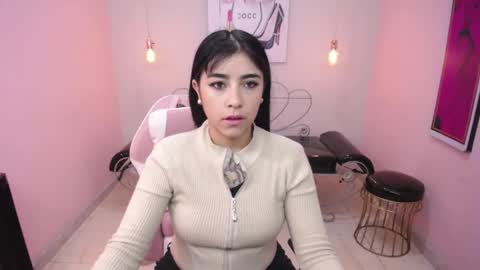 Adri  online show from 30, 4, 2026