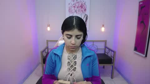 Adri  online show from 23, 6, 2026