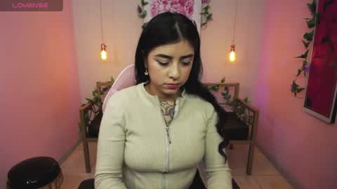 Adri  online show from 31, 7, 2026
