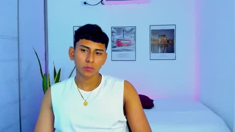adrian_cole online show from 24, 10, 2025