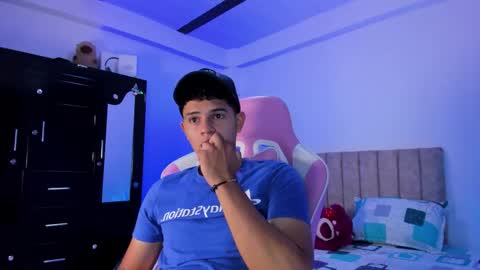 ADRIAN online show from 7, 3, 2026