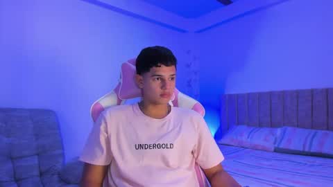 ADRIAN online show from 25, 4, 2026