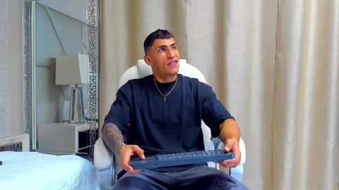   online show from 19, 3, 2026