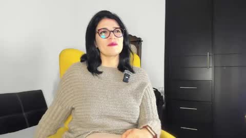 Adriana online show from 10, 6, 2026