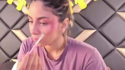 Adriana Harlow online show from 19, 7, 2026