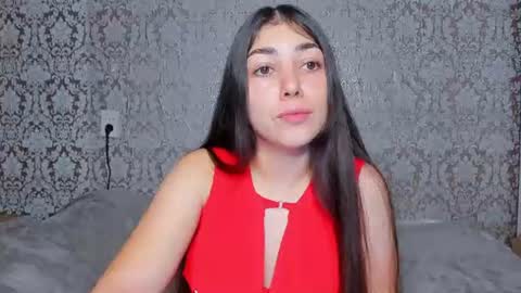 Snapshot of adrianakuiper chatting on 13, 7, 2026 Adriana online show from 13, 7, 2026