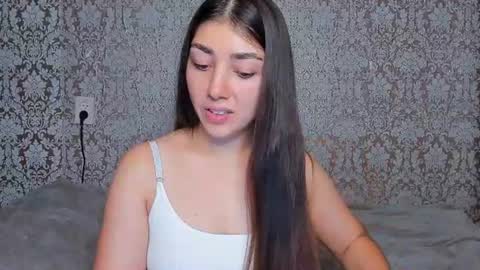 Snapshot of adrianakuiper chatting on 22, 7, 2026 Adriana online show from 22, 7, 2026