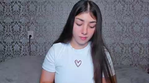 Snapshot of adrianakuiper chatting on 26, 7, 2026 Adriana online show from 26, 7, 2026