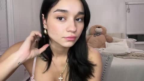 Adrianna  online show from 28, 1, 2025