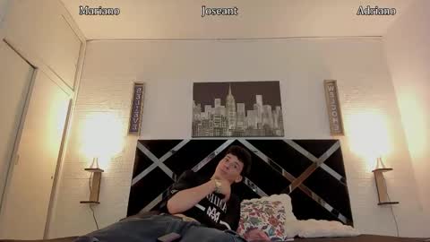 Snapshot of adriano_bigcock chatting on 11, 10, 2025 Adrian online show from 11, 10, 2025