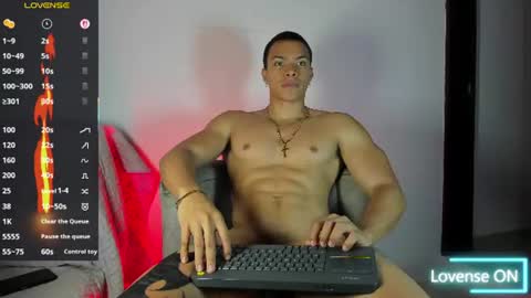 adriel_escalante online show from 27, 6, 2026