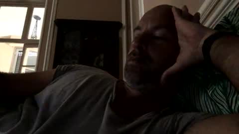 adrienfromparis online show from 3, 10, 2025